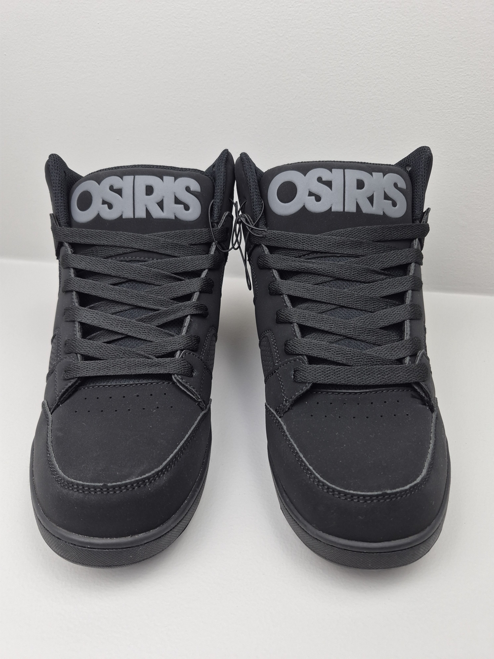 Osiris Convoy Mid Men's Skateboarding Shoes - Black, US Size 11 Medium (D/M)